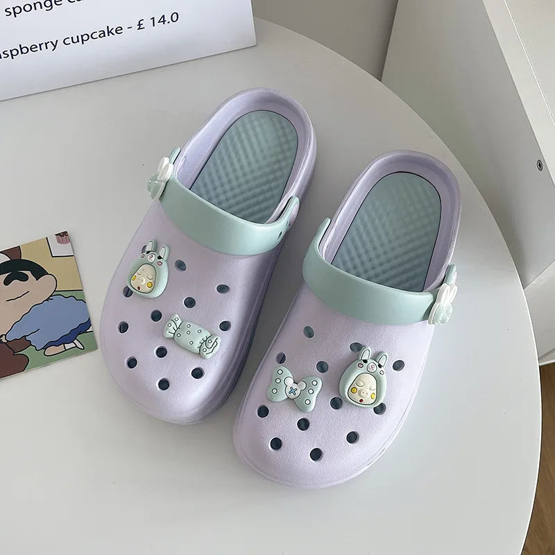 Sandália Crocs feminina, super fofa e confortável, versatil, para todos os momentos