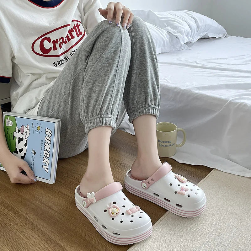 Sandália Crocs feminina, super fofa e confortável, versatil, para todos os momentos